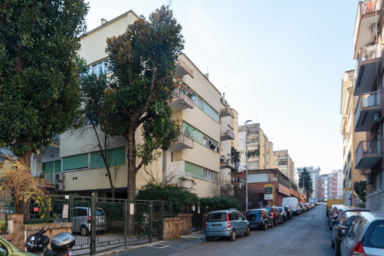 San Pietro Cozy Apartment With Terrace! Rome Buitenkant foto